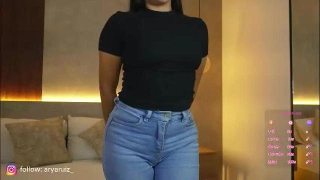 Image 3 of arya_ruiz Stream on Chaturbate on 8 days ago