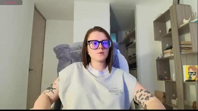 Thumbnail 1, arya_starkw's Stream at Chaturbate, 2 months ago