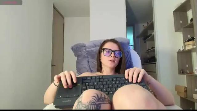 Thumbnail 2, arya_starkw's Stream at Chaturbate, 2 months ago