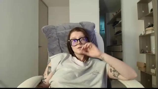 Image 8 of arya_starkw Stream on Chaturbate on 2 months ago