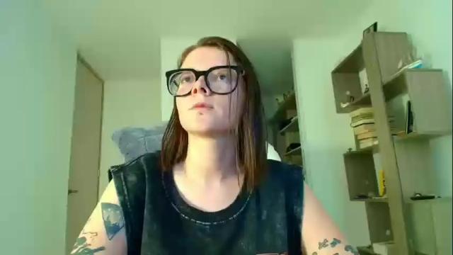 Image 3 of arya_starkw Stream on Chaturbate on 1 month ago