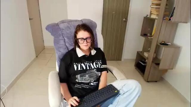 Thumbnail 3, arya_starkw's Stream at Chaturbate, 1 month ago