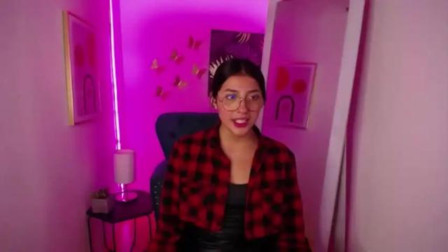 Image 4 of aryaa_mjs Stream on Chaturbate on 14 months ago