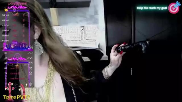 Image 10 of aryabigtit Stream on Chaturbate on 21 months ago
