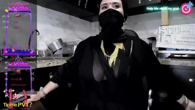 Image 2 of aryabigtit Stream on Chaturbate on 21 months ago