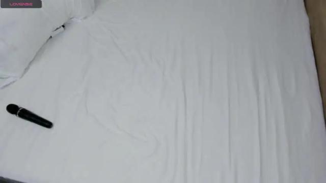 Image 10 of aryuna_frommoon Stream on Chaturbate on 15 months ago