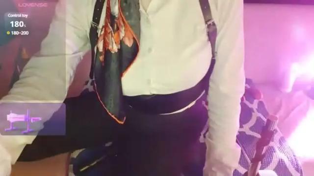 Image 10 of arzumxoxo Stream on Chaturbate on 12 days ago