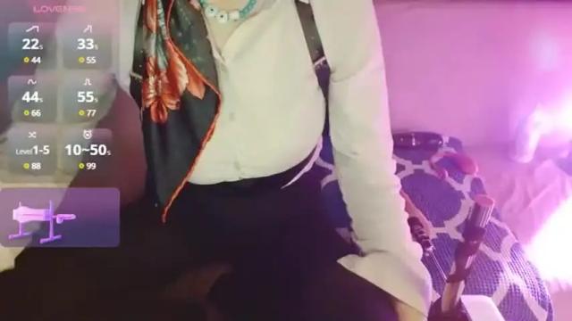 Image 4 of arzumxoxo Stream on Chaturbate on 12 days ago