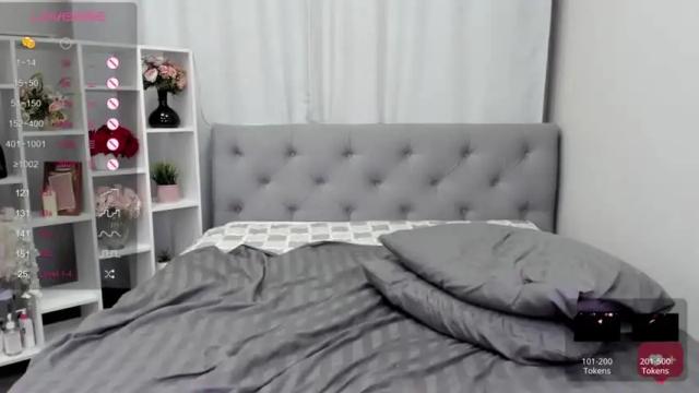 Image 11 of asaleong Stream on Chaturbate on 14 months ago