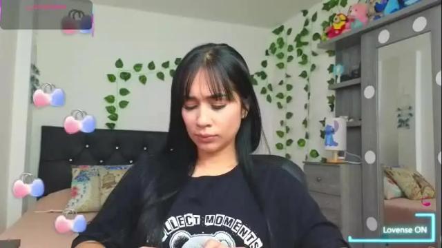 Image 4 of asenaesmee Stream on Chaturbate on 1 month ago