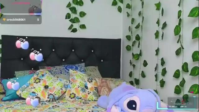 Image 11 of asenaesmee Stream on Chaturbate on 15 days ago