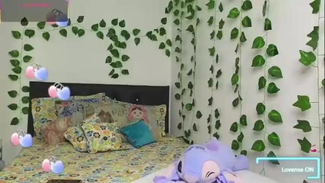 Image 12 of asenaesmee Stream on Chaturbate on 11 days ago