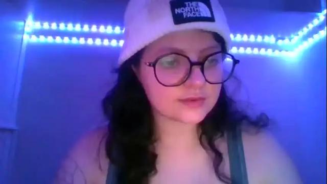 Image 3 of ash_black_winters Stream on Chaturbate on 23 months ago