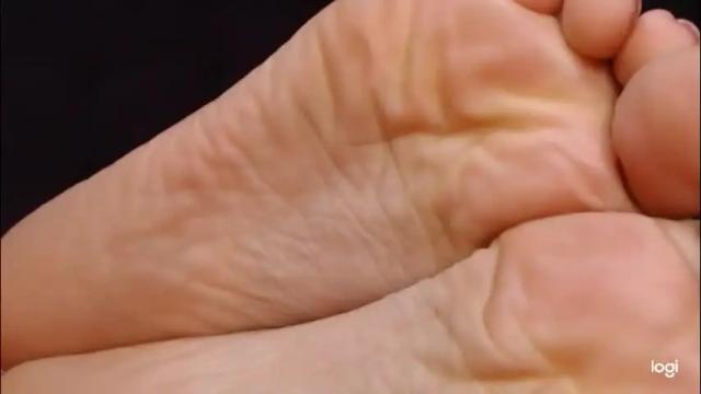 Image 3 of ash_nicefeet Stream on Chaturbate on 2 months ago