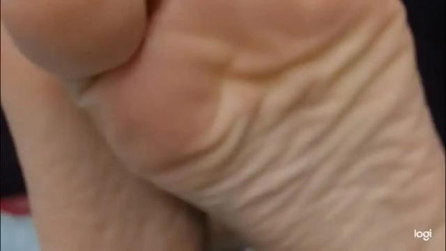 Image 11 of ash_nicefeet Stream on Chaturbate on 1 month ago