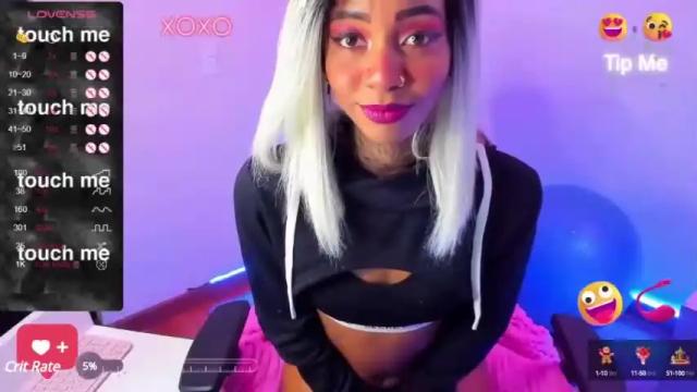 Image 4 of ashanti_sweet Stream on Chaturbate on 16 months ago