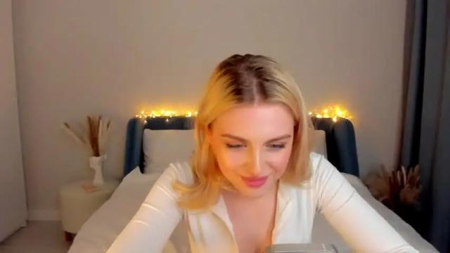 Image 12 of ashbunny_ Stream on Chaturbate on 14 months ago