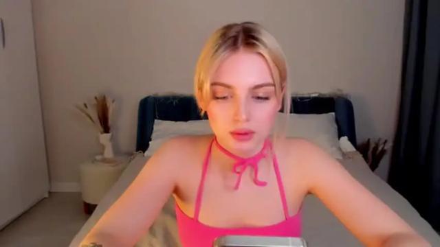 Image 7 of ashbunny_ Stream on Chaturbate on 14 months ago