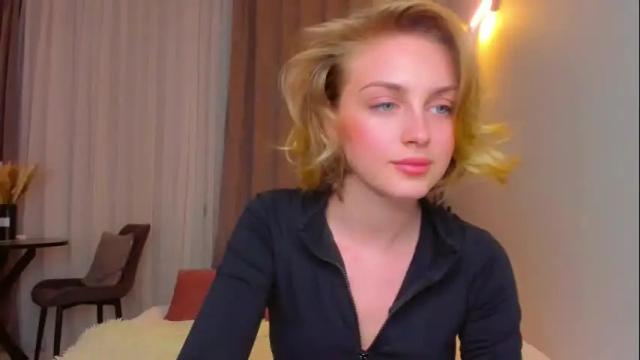 Image 12 of ashbunny_ Stream on Chaturbate on 1 month ago