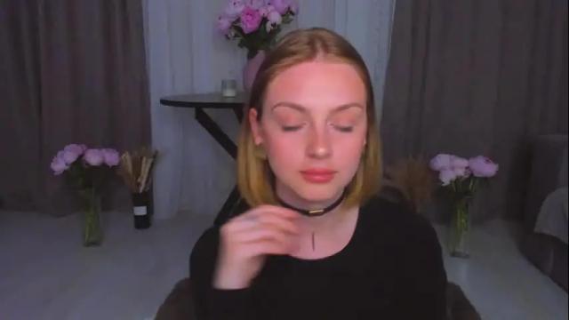 Image 4 of ashbunny_ Stream on Chaturbate on 1 month ago