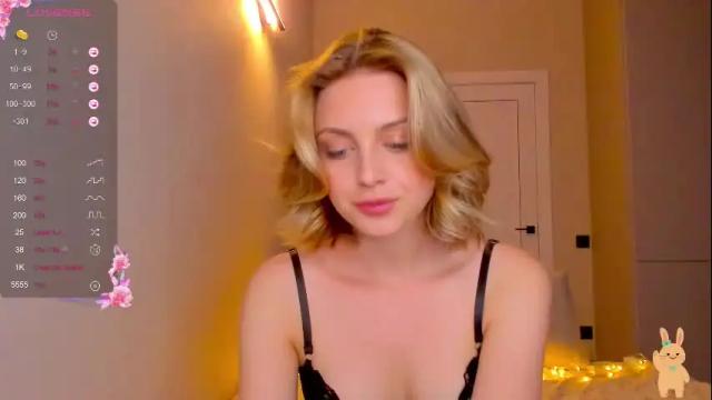 Image 6 of ashbunny_ Stream on Chaturbate on 8 days ago