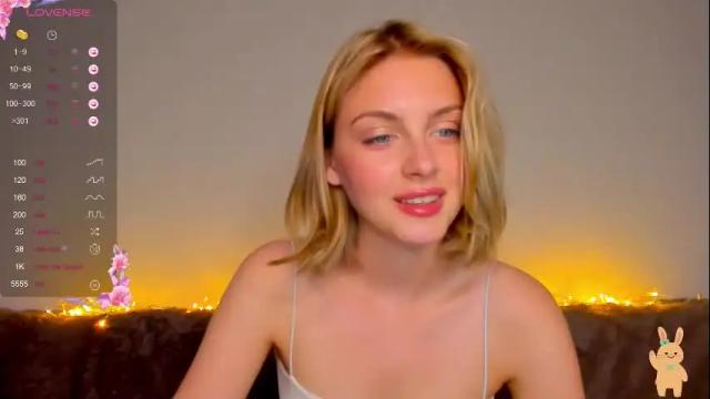 Image 4 of ashbunny_ Stream on Chaturbate on 2 days ago
