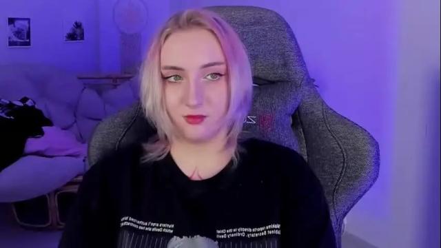 Image 10 of asheluck Stream on Chaturbate on 3 months ago