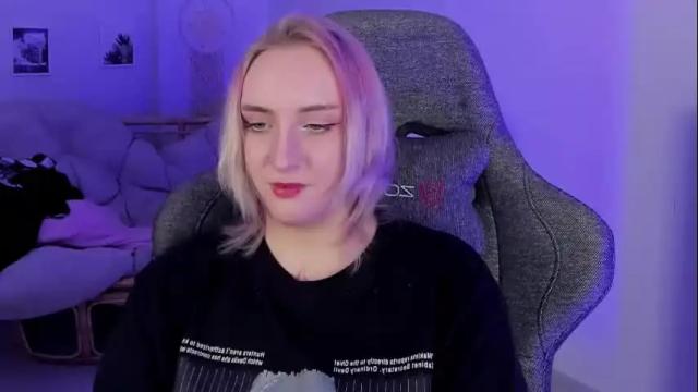 Image 12 of asheluck Stream on Chaturbate on 3 months ago