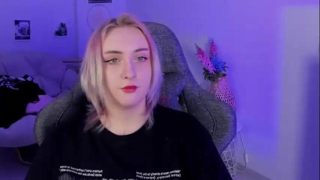 Image 3 of asheluck Stream on Chaturbate on 3 months ago