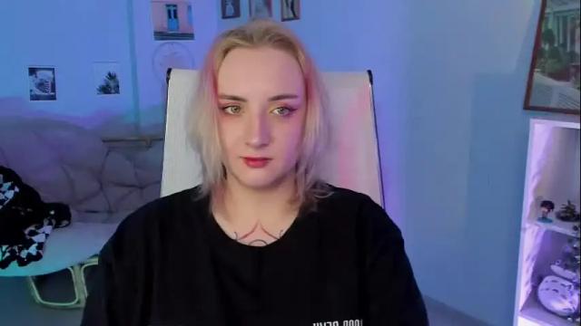 Image 6 of asheluck Stream on Chaturbate on 2 months ago