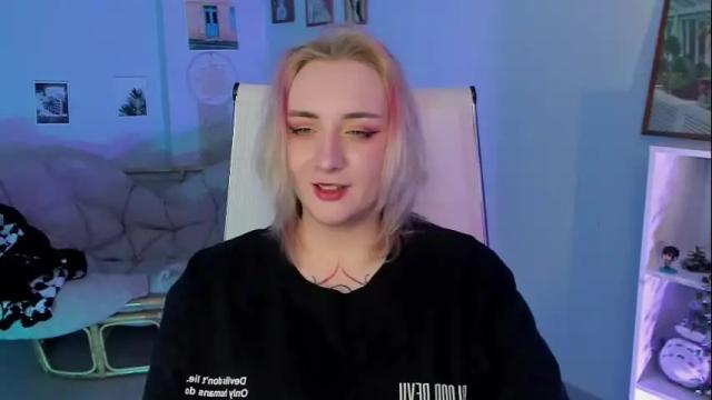 Image 8 of asheluck Stream on Chaturbate on 2 months ago
