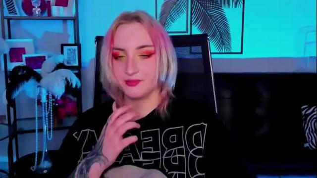 Image 7 of asheluck Stream on Chaturbate on 2 months ago