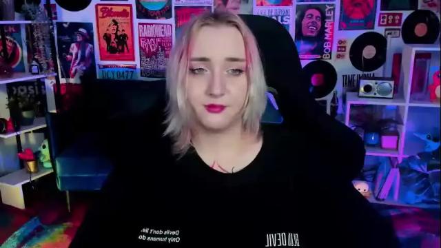Image 7 of asheluck Stream on Chaturbate on 2 months ago