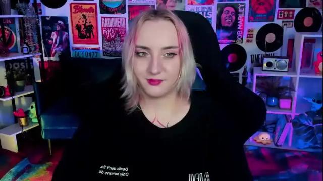 Image 8 of asheluck Stream on Chaturbate on 2 months ago