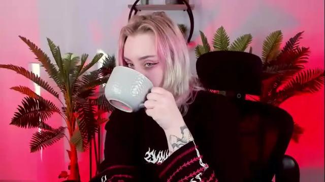 Image 10 of asheluck Stream on Chaturbate on 2 months ago