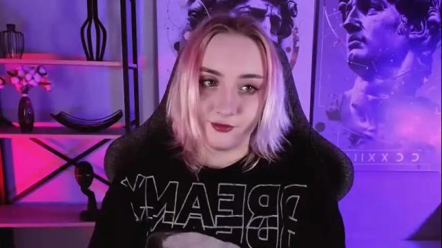 Image 6 of asheluck Stream on Chaturbate on 2 months ago