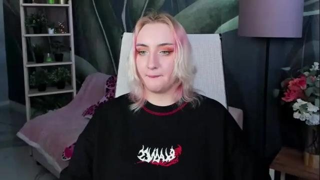 Image 11 of asheluck Stream on Chaturbate on 2 months ago