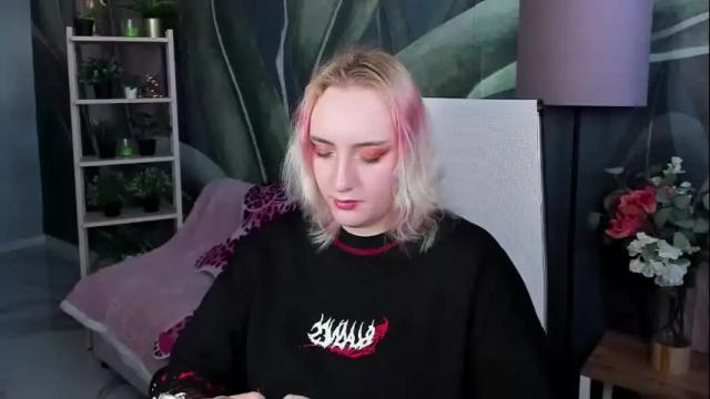 Image 8 of asheluck Stream on Chaturbate on 2 months ago