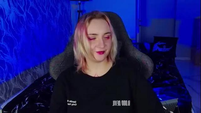 Image 10 of asheluck Stream on Chaturbate on 1 month ago