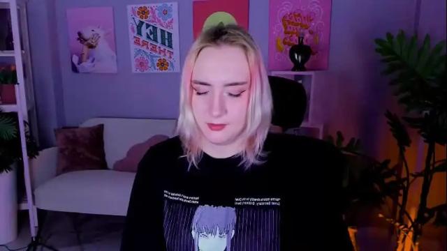 Image 10 of asheluck Stream on Chaturbate on 1 month ago