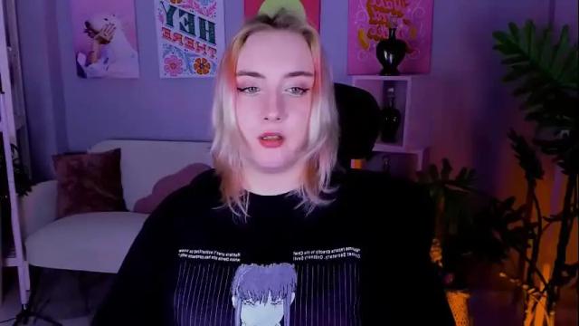 Image 12 of asheluck Stream on Chaturbate on 1 month ago