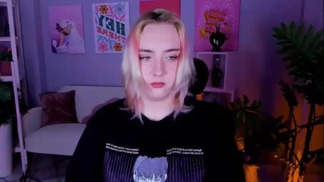 Image 2 of asheluck Stream on Chaturbate on 1 month ago