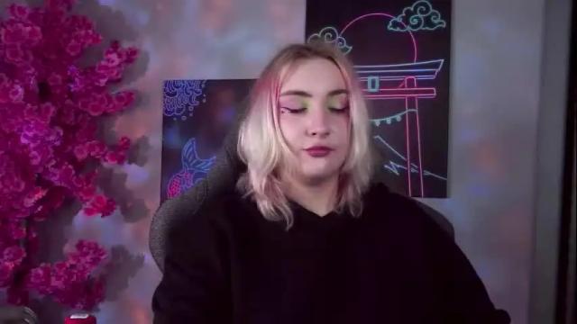 Image 6 of asheluck Stream on Chaturbate on 1 month ago
