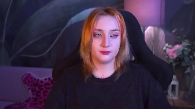 Image 4 of asheluck Stream on Chaturbate on 18 days ago