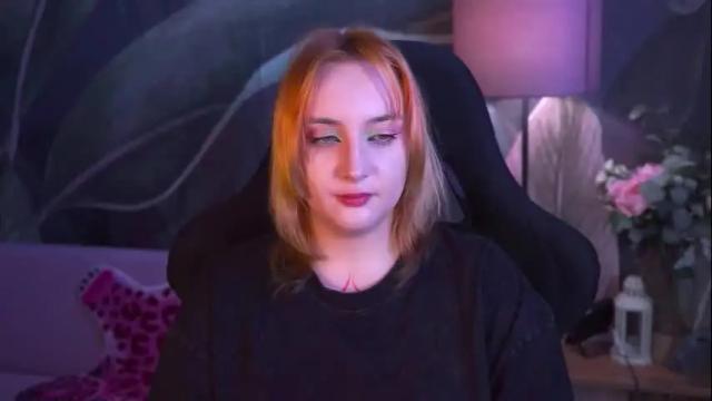 Image 8 of asheluck Stream on Chaturbate on 18 days ago
