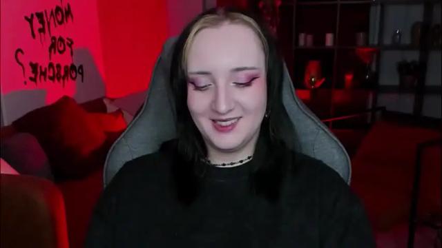 Image 12 of asheluck Stream on Chaturbate on 11 days ago