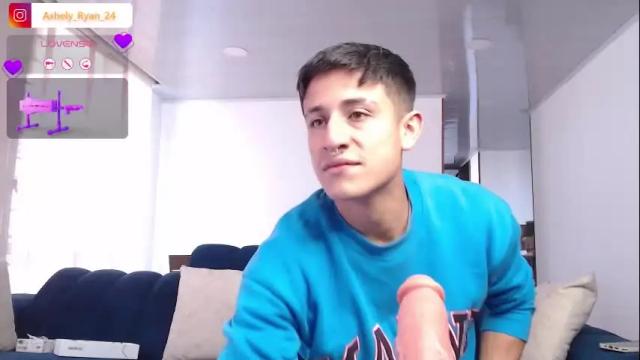 Image 2 of ashely_ryan24 Stream on Chaturbate on 1 month ago