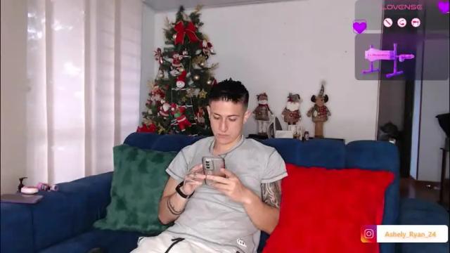 Image 4 of ashely_ryan24 Stream on Chaturbate on 1 month ago