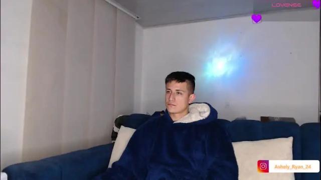 Image 2 of ashely_ryan24 Stream on Chaturbate on 14 days ago