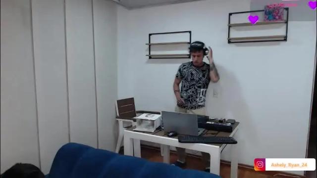 Image 3 of ashely_ryan24 Stream on Chaturbate on 13 days ago